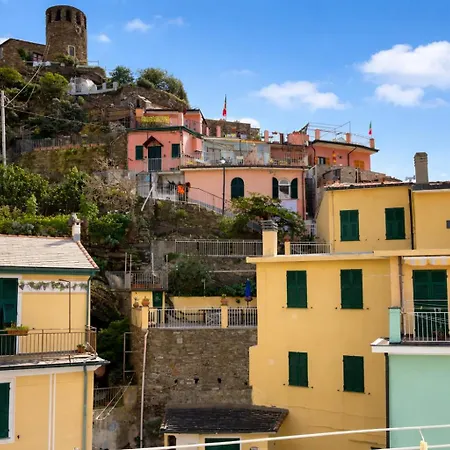 Vernazza Central Apartments Апартаменты Вернацца