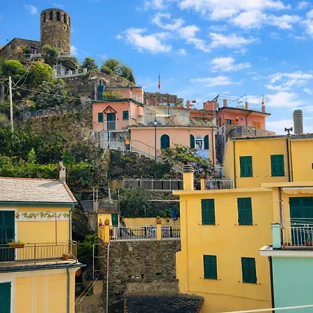 Vernazza Central Apartments *