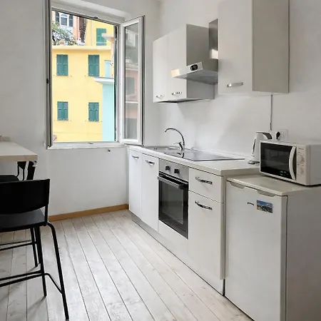 Vernazza Central Apartments * Vernazza
