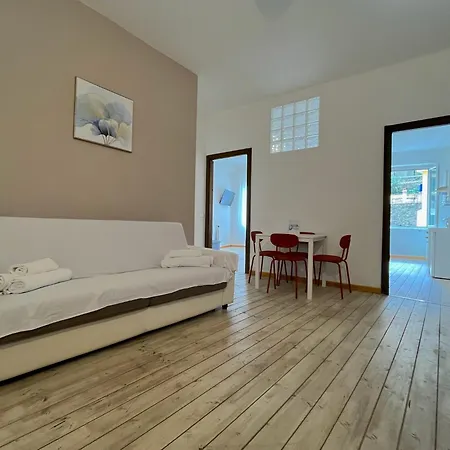 شقة Vernazza Central Apartments فيرناتْسا