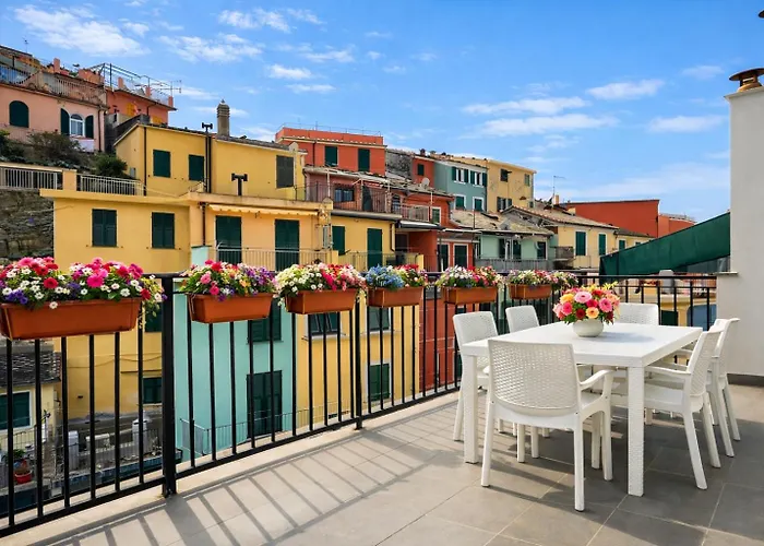 Vernazza Central Apartments * فيرناتْسا