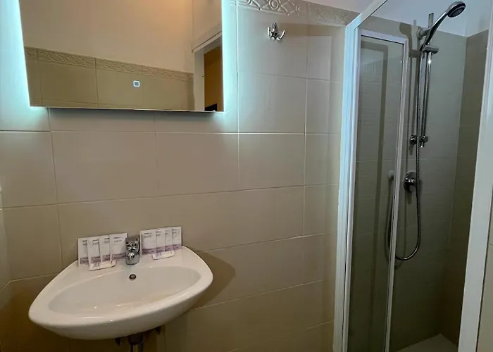 Vernazza Central Apartments فيرناتْسا